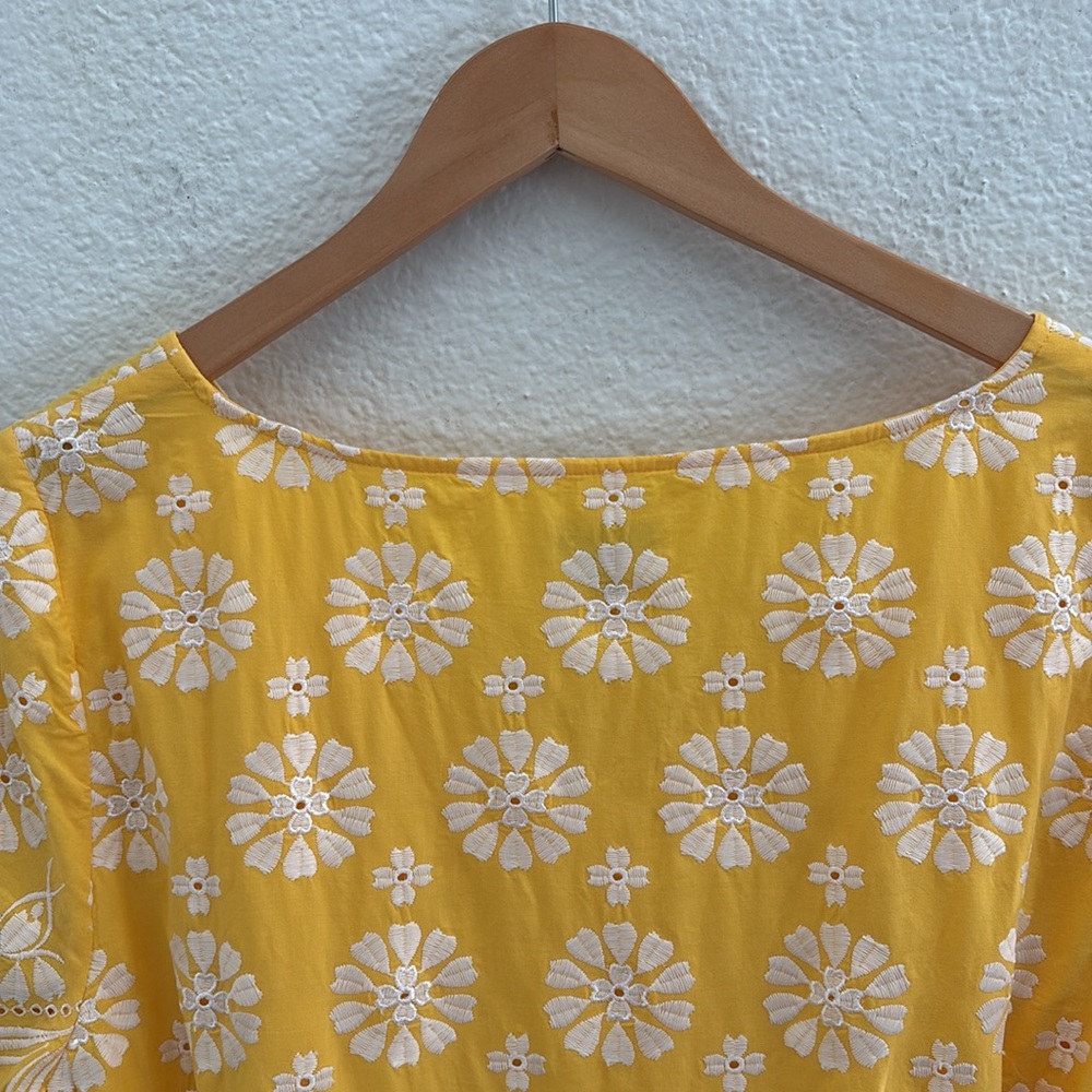 Talbots Yellow White Flutter Sleeve Eyelet Embroidered Floral Blouse Tie Front - Picture 11 of 13